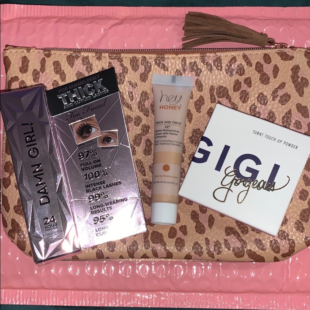 Ipsy makeup bundle